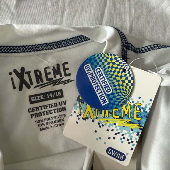 NEW! Boy’s/Kid’s Ixtreme UV Protection Swim Wear T-Shirt Size 14-16 W/Tags - Picture 4 of 4